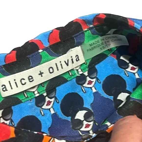 Alice + Olivia Willa placket Stace Face Print Button-Up silk colorful Shirt size - Picture 8 of 10